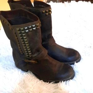 Bullboxer Sorento Studded Boots